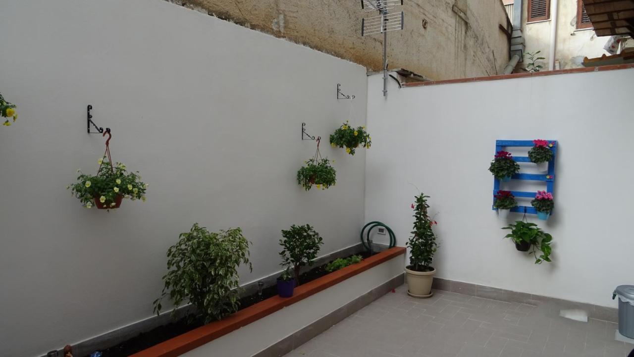 Il Giardino Segreto Apartment Palermo Ngoại thất bức ảnh